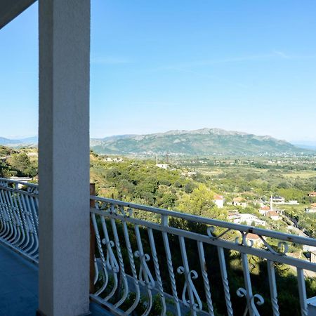 Sunhill Villa Shkoder Luaran gambar