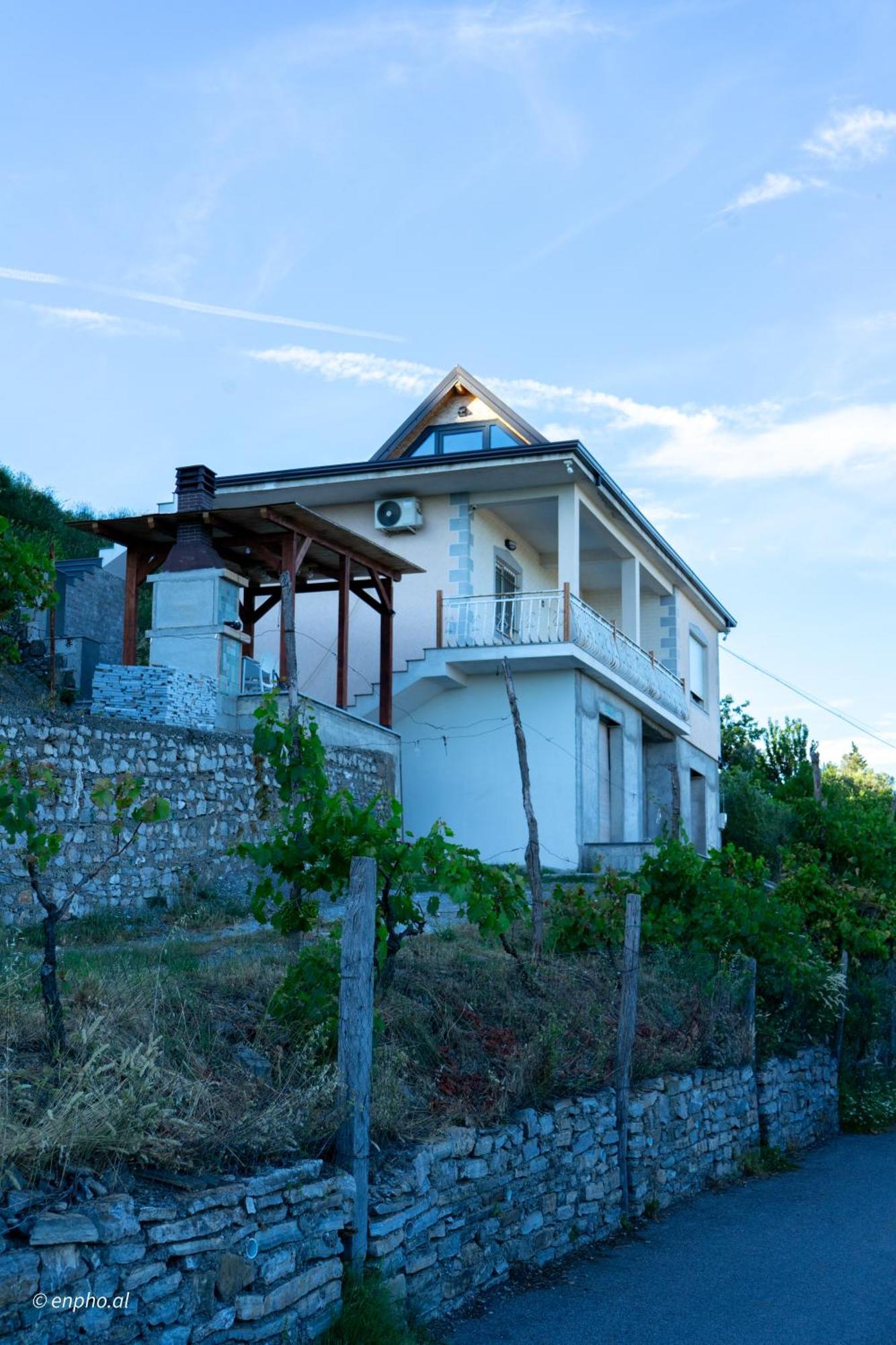 Sunhill Villa Shkoder Luaran gambar