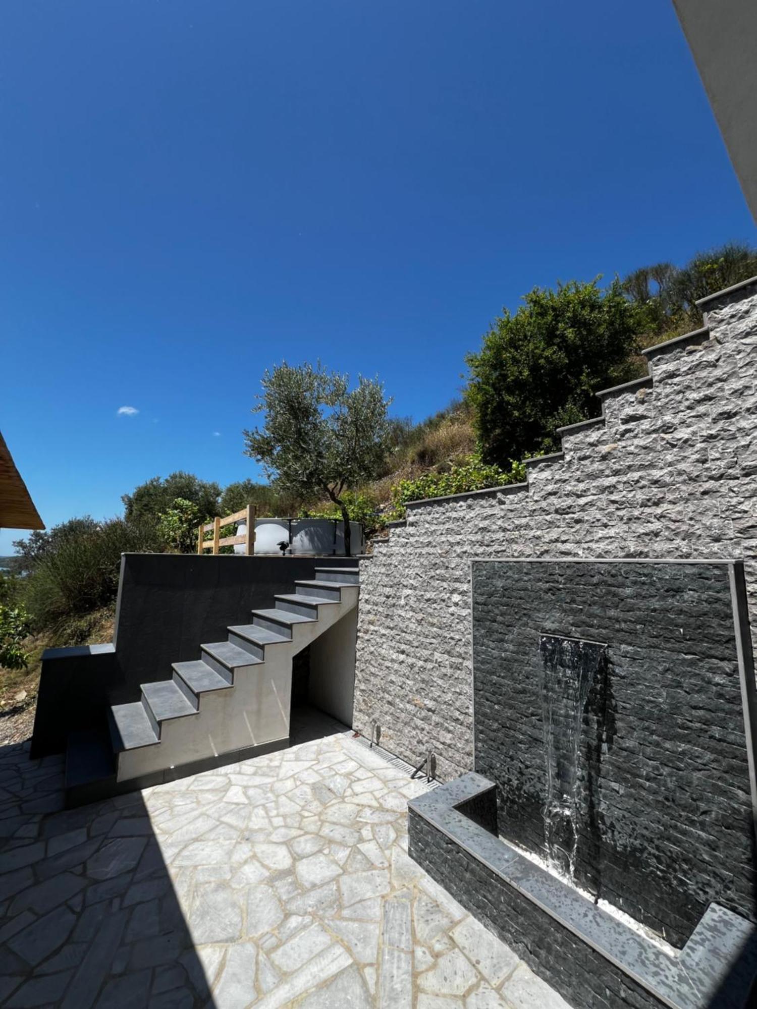 Sunhill Villa Shkoder Luaran gambar